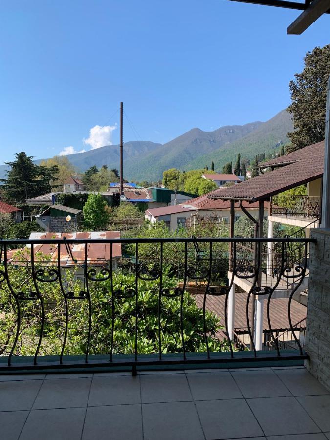 Guest House Aphyn Leto Gagra Esterno foto