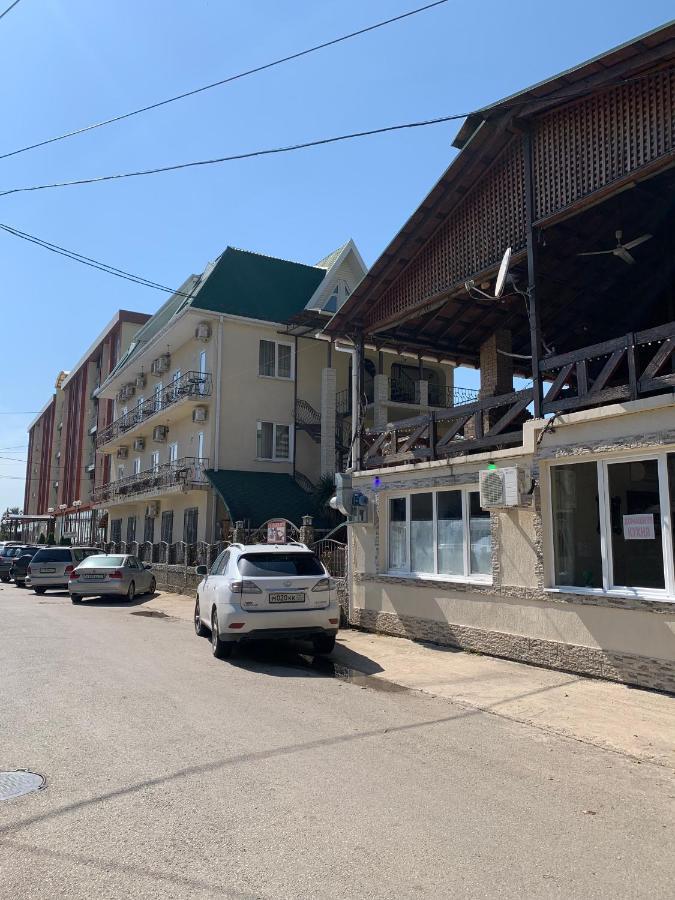 Guest House Aphyn Leto Gagra Esterno foto